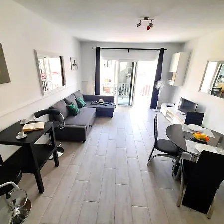 Mareverde Elisa, 1 Bedroom & Wifi Free *