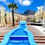 Mareverde Elisa, 1 Bedroom & Wifi Free アデヘ