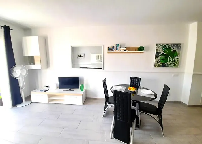 펜션 Mareverde Elisa, 1 Bedroom & Wifi Free